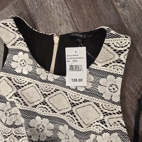 Felicity and Coco Dress - Picture 4 of 6